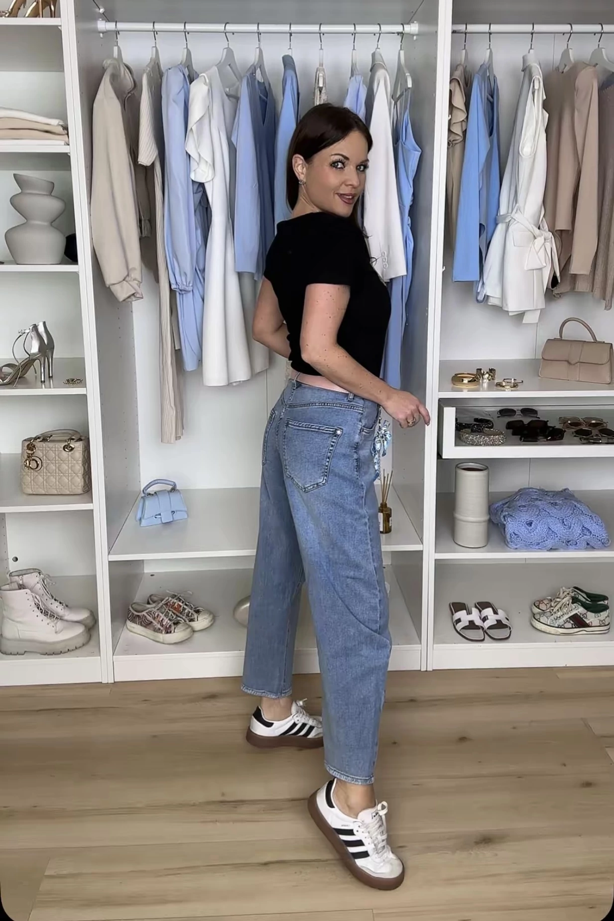 Mona Balloon farmer övvel